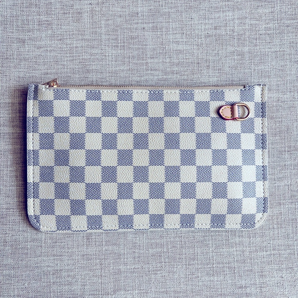 Brand new makeup bag.